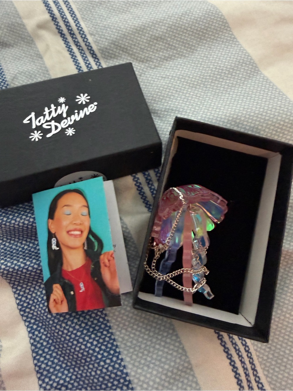 Iridescent Acrylic Jelly Fish Necklace with Silver Chains - Pink/Purple